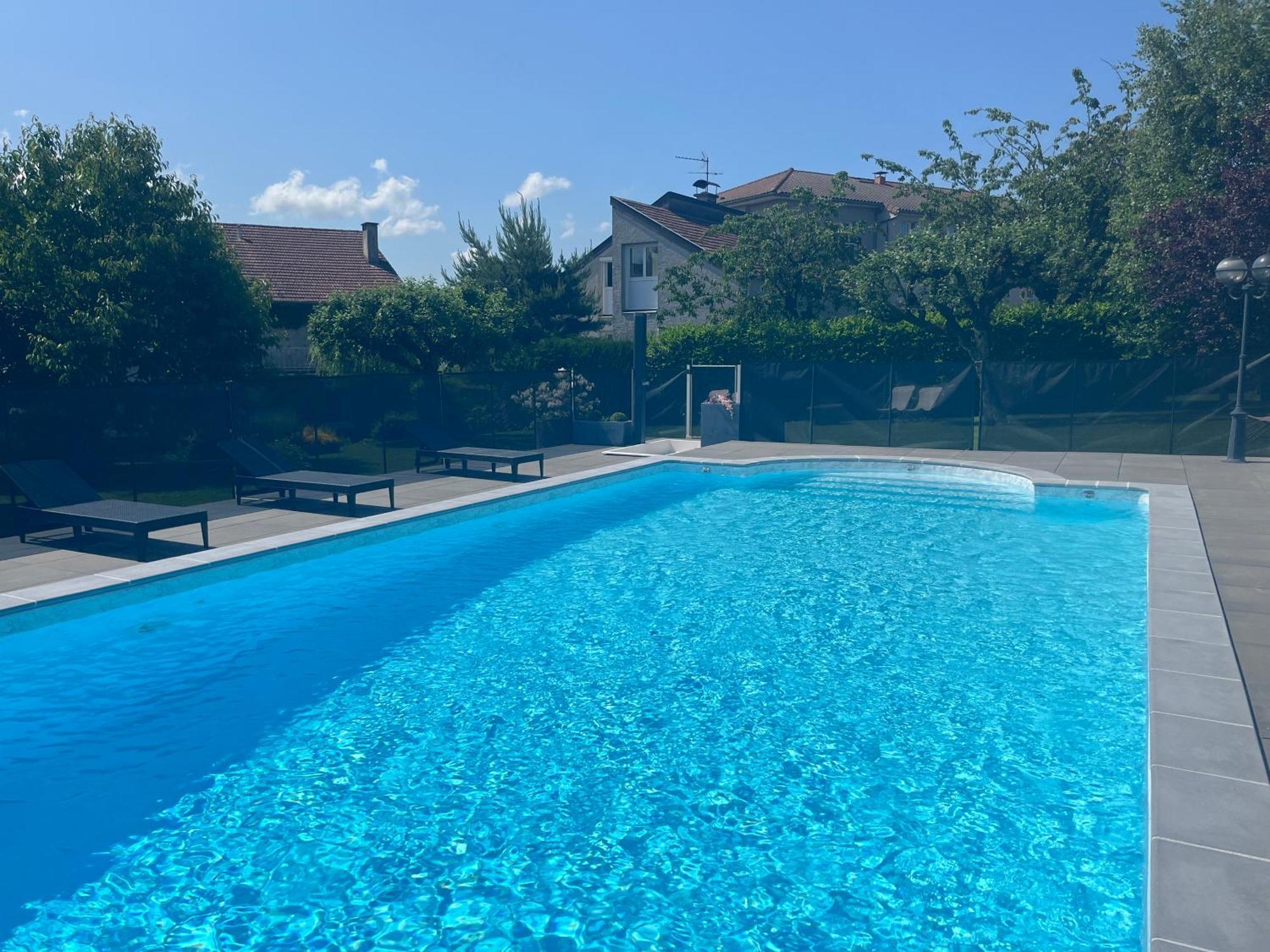 Logis La Thomasse Hotel Aurillac Kültér fotó