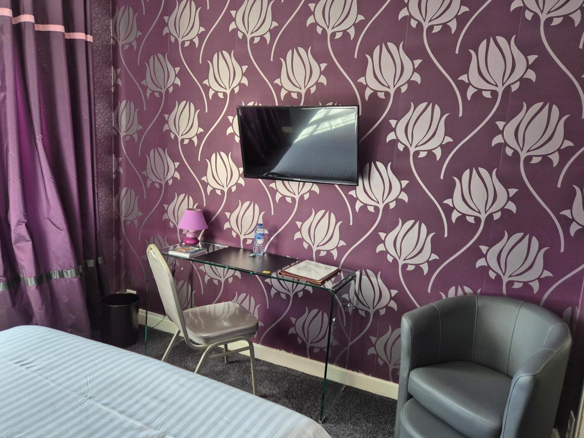Logis La Thomasse Hotel Aurillac Kültér fotó