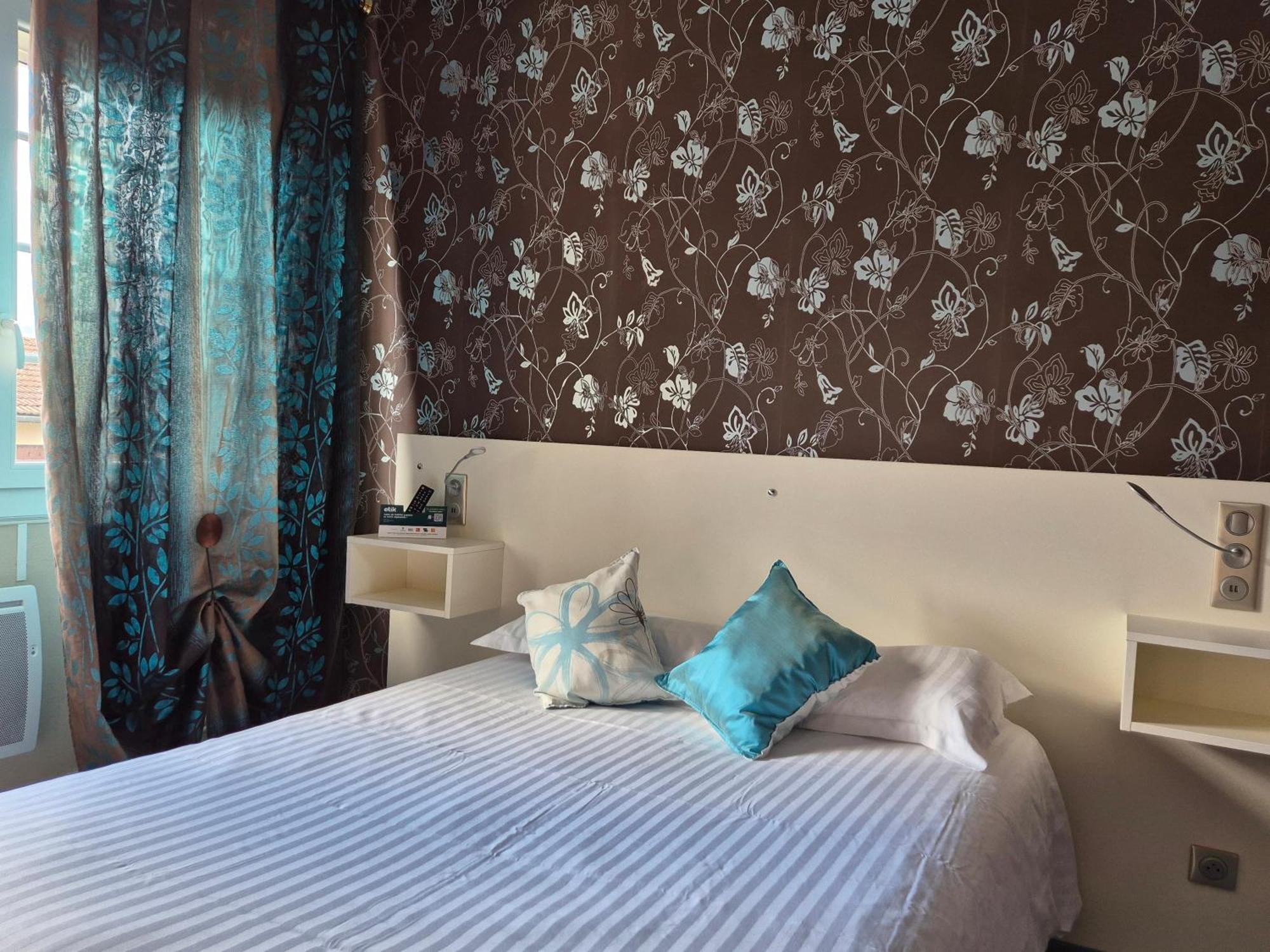 Logis La Thomasse Hotel Aurillac Kültér fotó