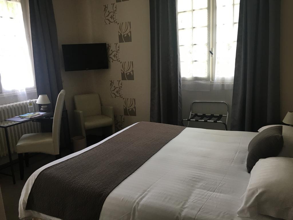 Logis La Thomasse Hotel Aurillac Kültér fotó