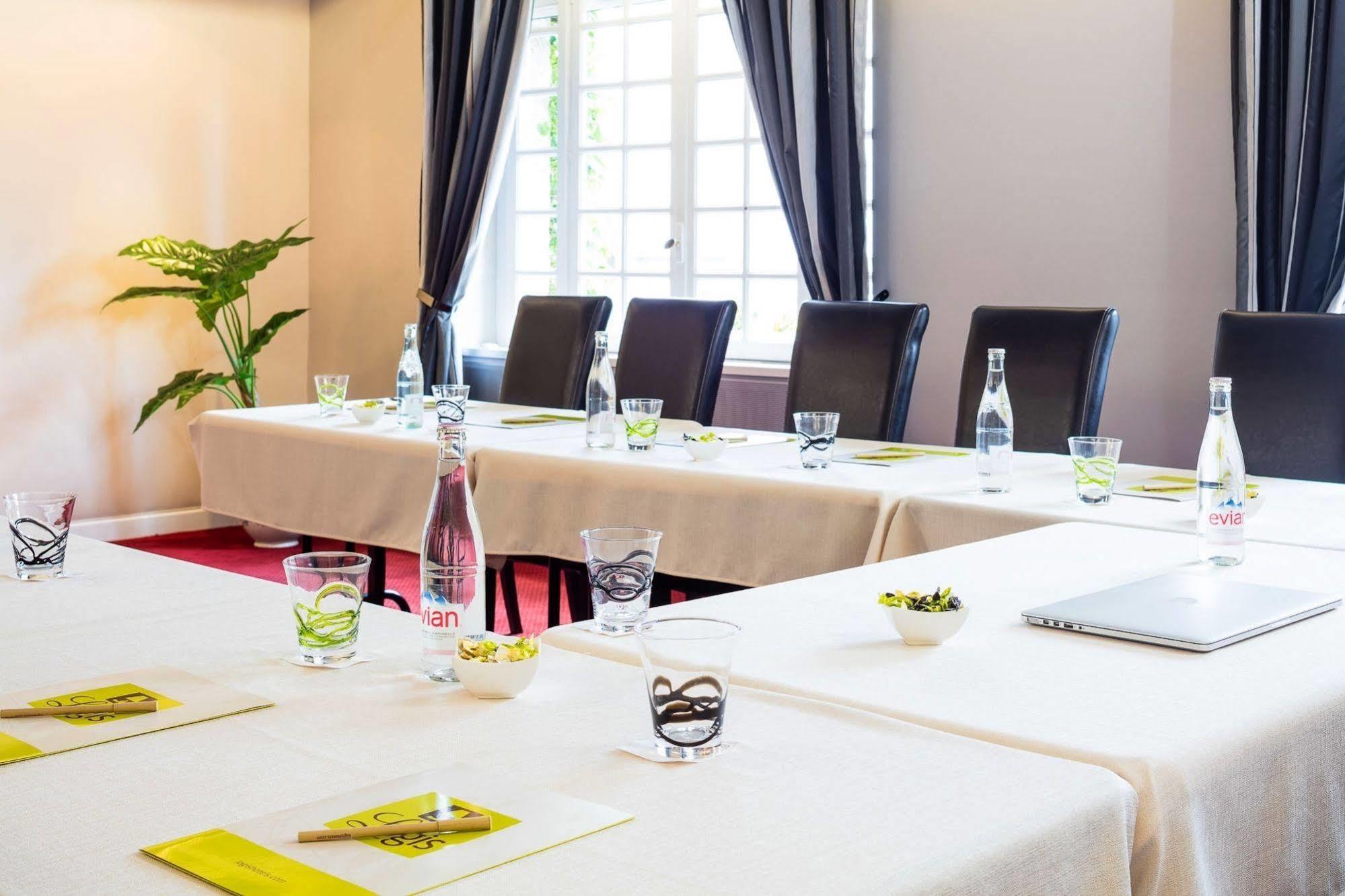 Logis La Thomasse Hotel Aurillac Kültér fotó