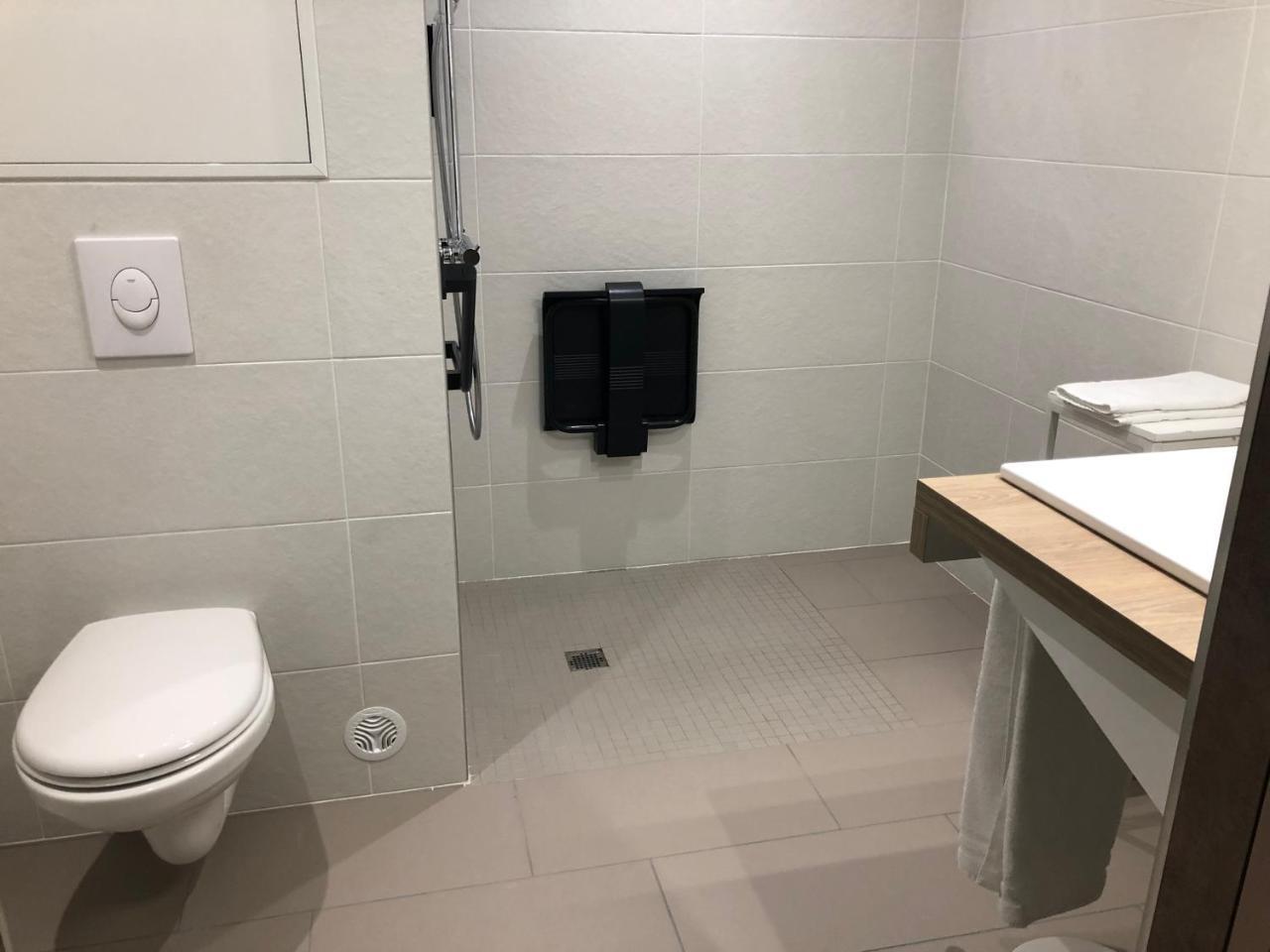 Logis La Thomasse Hotel Aurillac Kültér fotó
